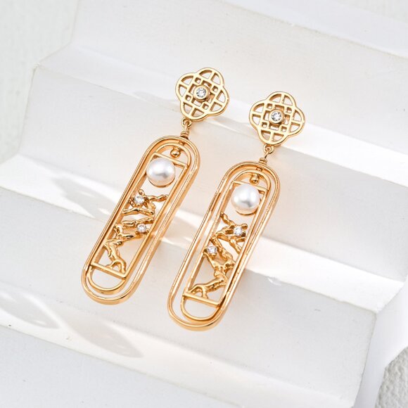 🌸 Artisan Original "Plum Blossom" Pearl Statement Dangle Earrings | S925 Gold - Picture 8 of 13